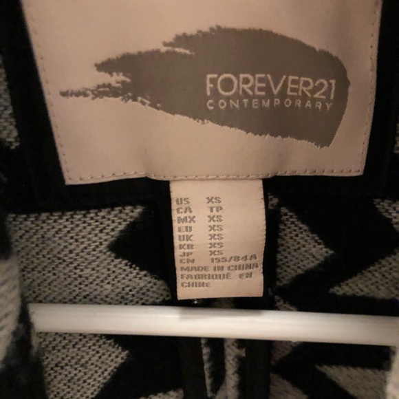 Forever 21 blanket coat - Picture 3 of 4